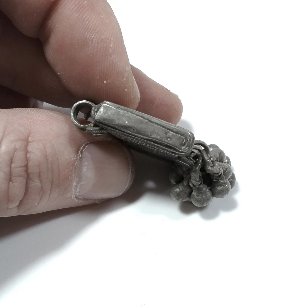 Thumb 5